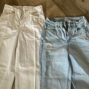 American Eagle 90s boyfriend jeans. Set of 2. Size 6